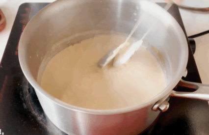 喜歡芋泥喜歡奶茶的看過來,不能錯(cuò)過的芋泥焦糖奶茶和芋泥蛋糕卷